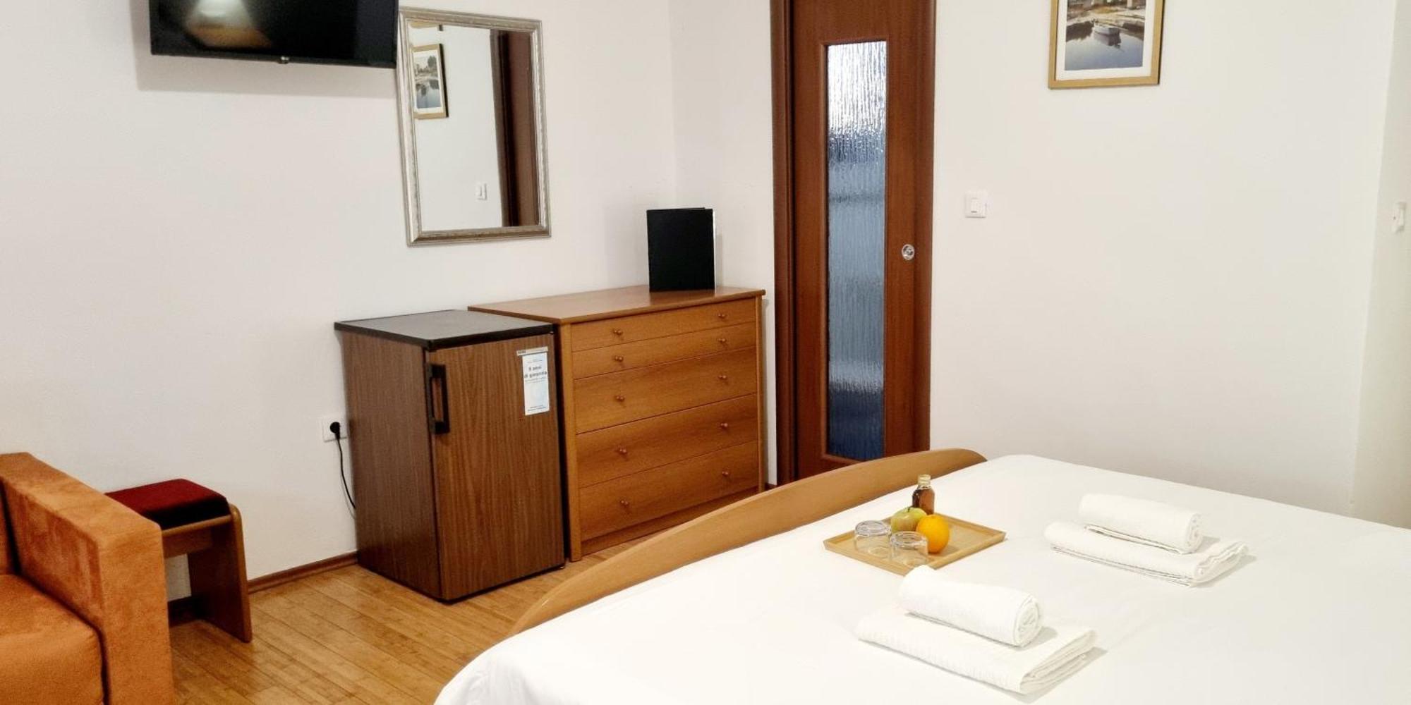 Nadija Rooms Funtana Kültér fotó